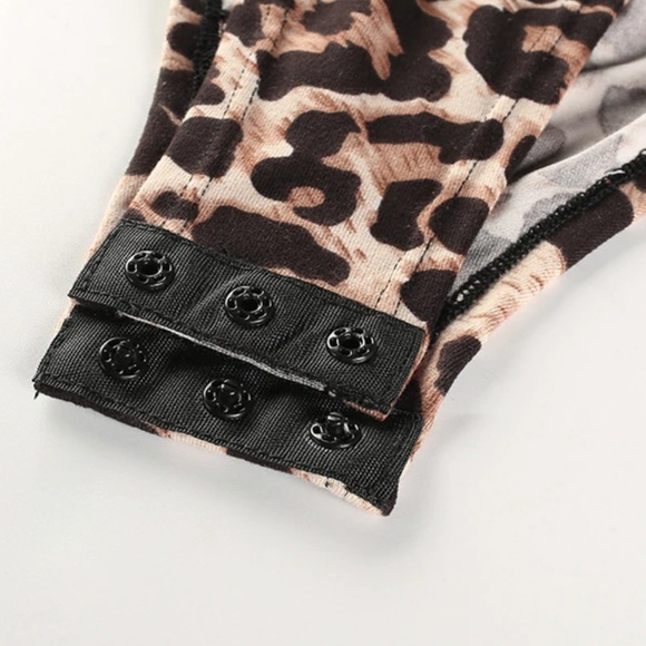 Nyla Leopard Print Bodysuit - Picture 6 of 7